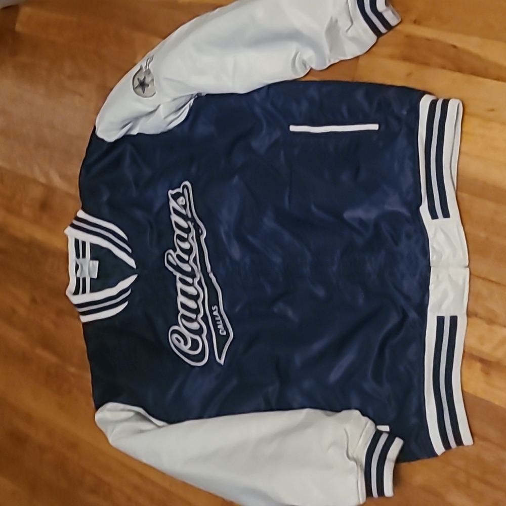 Dallas Cowboys satin jacket Large